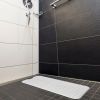Bath Tub Mat, Non-Slip Shower Mat, BPA-Free, Anti-Bacterial with Suction Cups, Washable